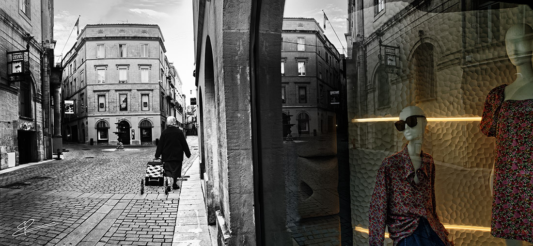 -Qu'est-ce que je peux faire, je n'sais pas quoi faire... -Non mais tu as vu, quelle inconsciente! -Tu crois qu'elle nous ramènerait des cahouètes?